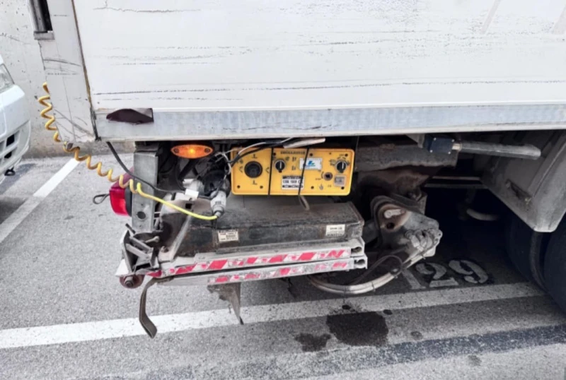 Iveco Eurocargo 80EL18, снимка 5 - Камиони - 52559081