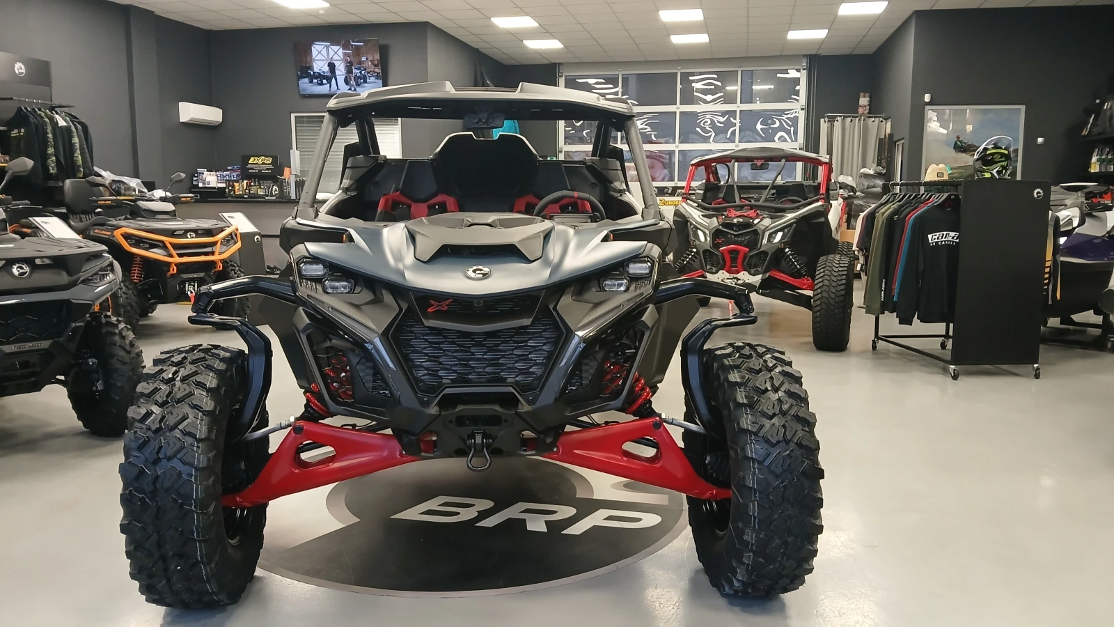 Can-Am Maverick R XRS 999T DCT SAS Dusty Navy& Red, снимка 1