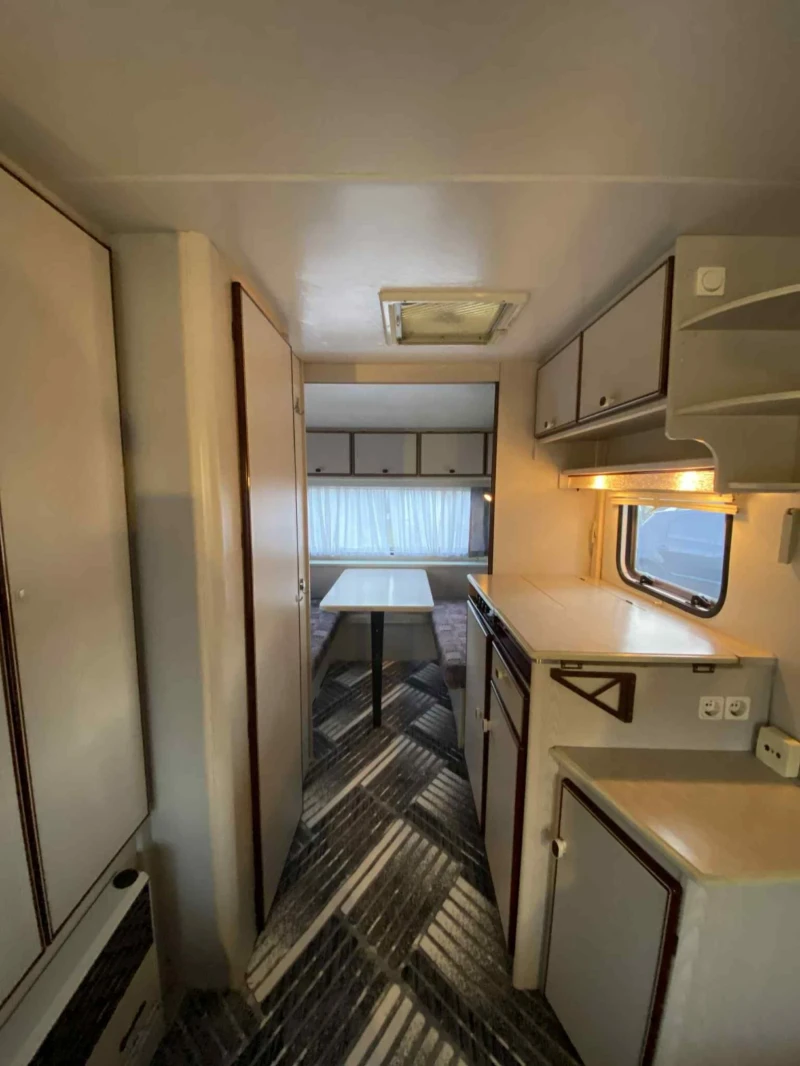 Каравана Knaus Sudwind, снимка 6 - Каравани и кемпери - 52713626