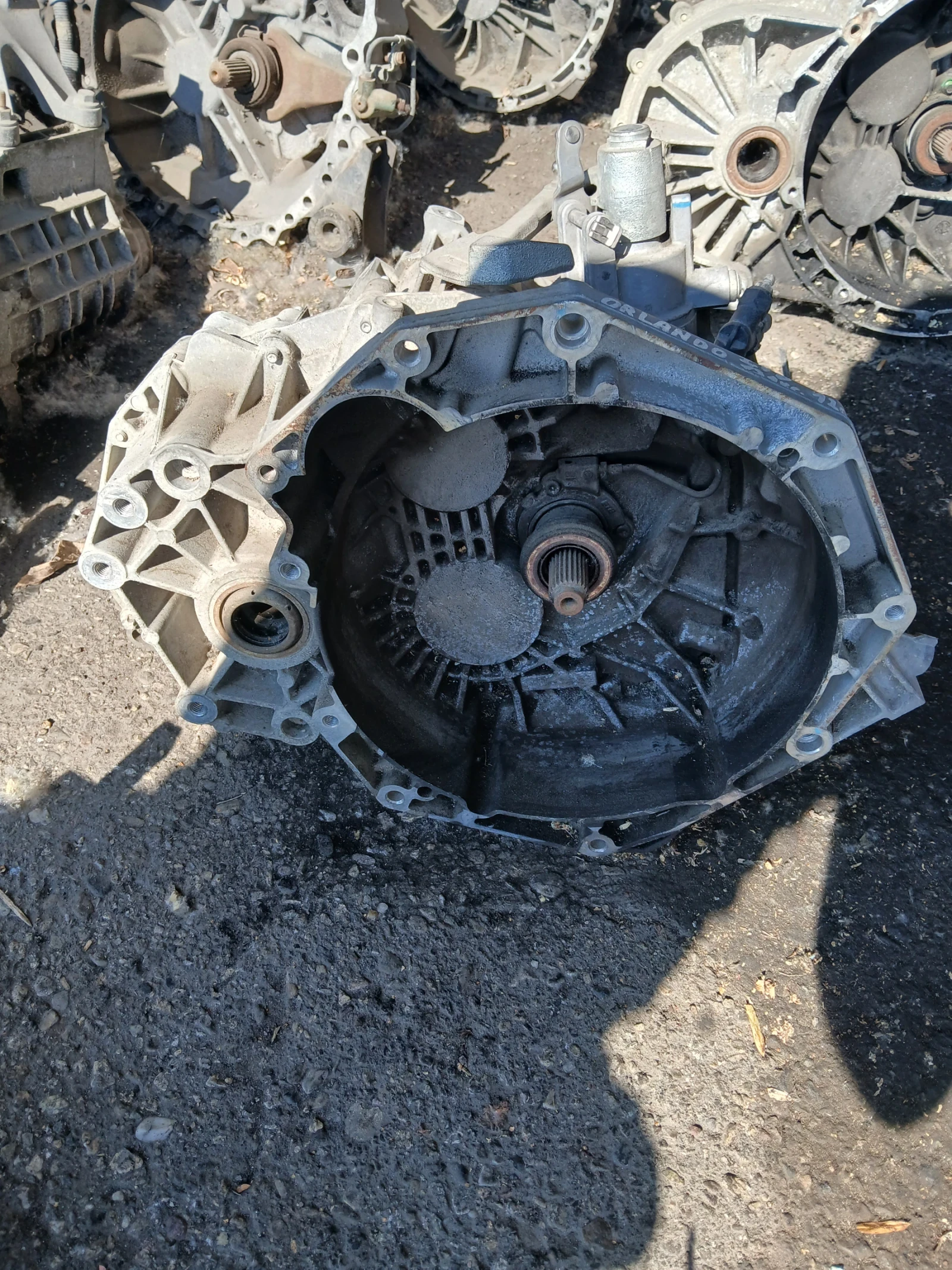 GM 55 567 634 скорости ръчни Chevrolet Orlando 2.0 дизел  F40