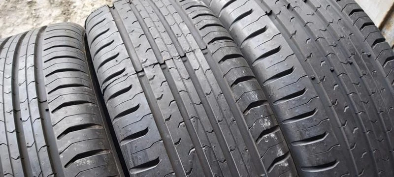 Гуми Летни 215/60R17, снимка 4 - Гуми и джанти - 32557548