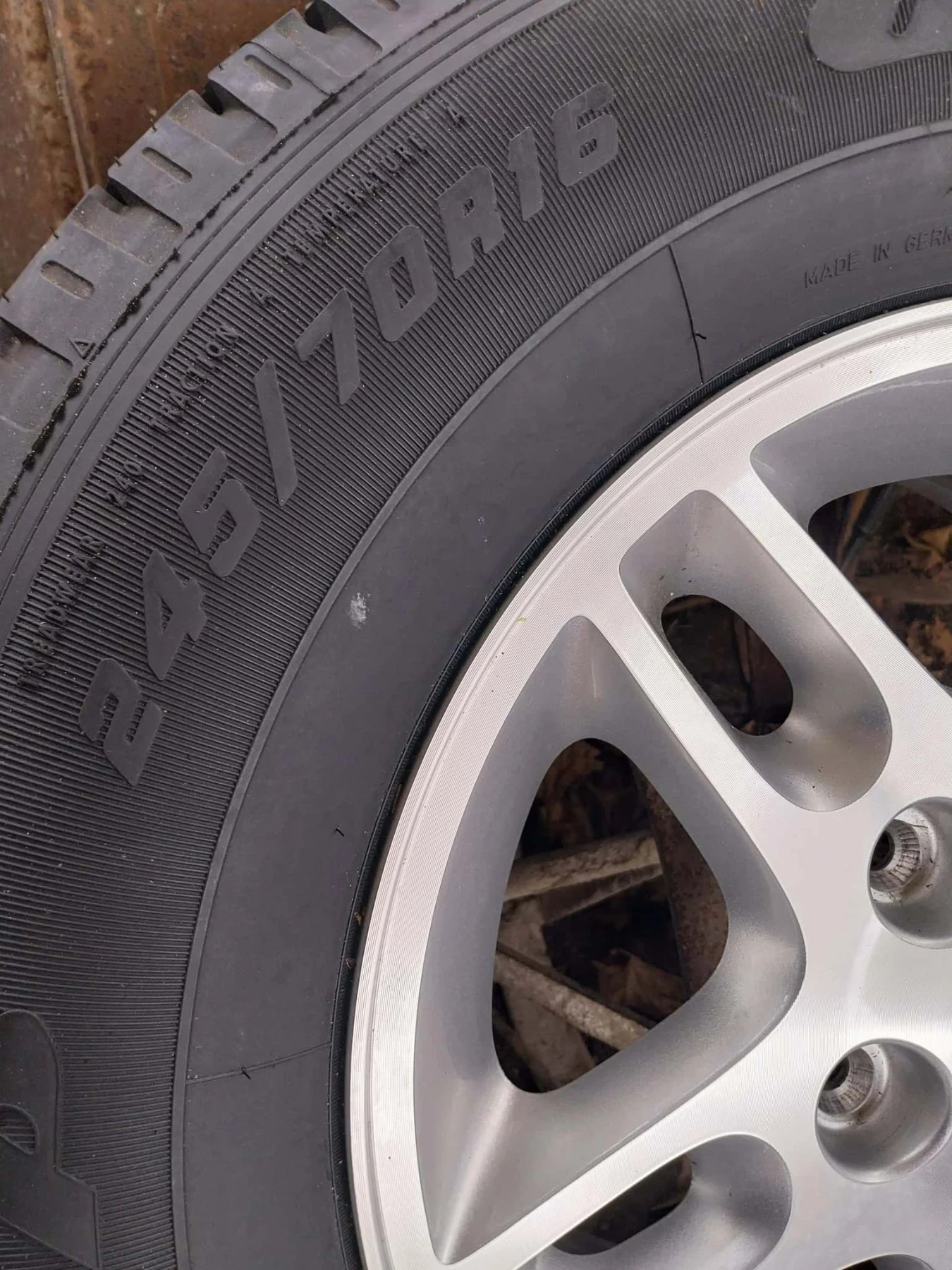 ���� � ������ 245/70R16 | Mobile.bg � ����������� 3