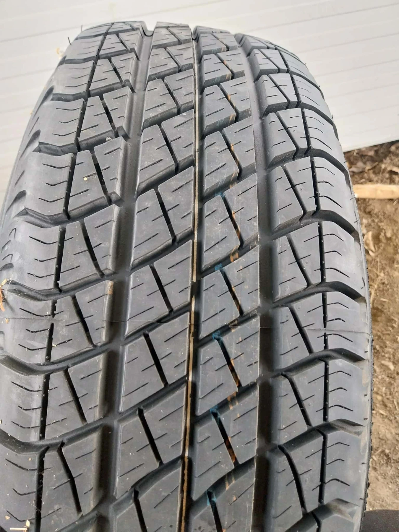 ���� � ������ 245/70R16 | Mobile.bg � ����������� 2