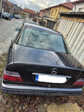 Mercedes-Benz 124 200E, снимка 2