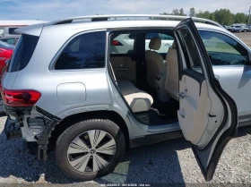 Mercedes-Benz EQB 300* 4MATIC* КОЖА* ПОДГРЕВ* ПАНО* КАМЕРА* , снимка 8