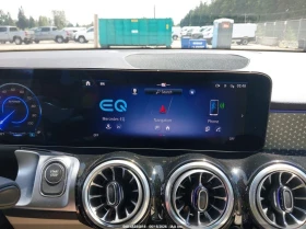 Mercedes-Benz EQB 300* 4MATIC* КОЖА* ПОДГРЕВ* ПАНО* КАМЕРА* , снимка 15