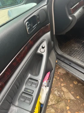 Audi A4 1.8 , снимка 9