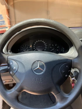 Mercedes-Benz E 220 - 4500 € / 8801.24 лв. - 55822990 4