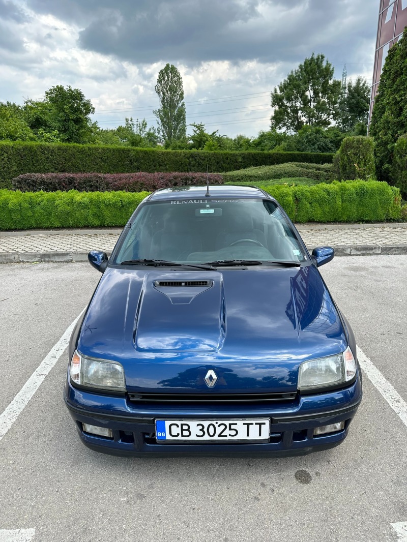 Renault Clio 1.8 16v  крайна цена, снимка 3 - Автомобили и джипове - 46274547