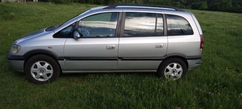 Opel Zafira, снимка 4 - Автомобили и джипове - 47199059