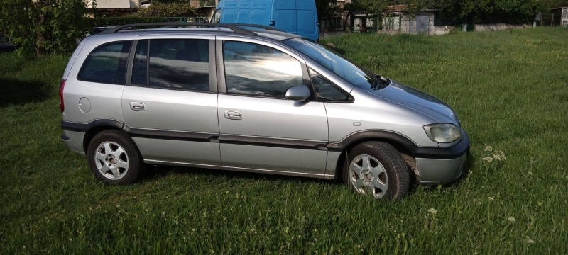 Opel Zafira, снимка 5 - Автомобили и джипове - 45437698