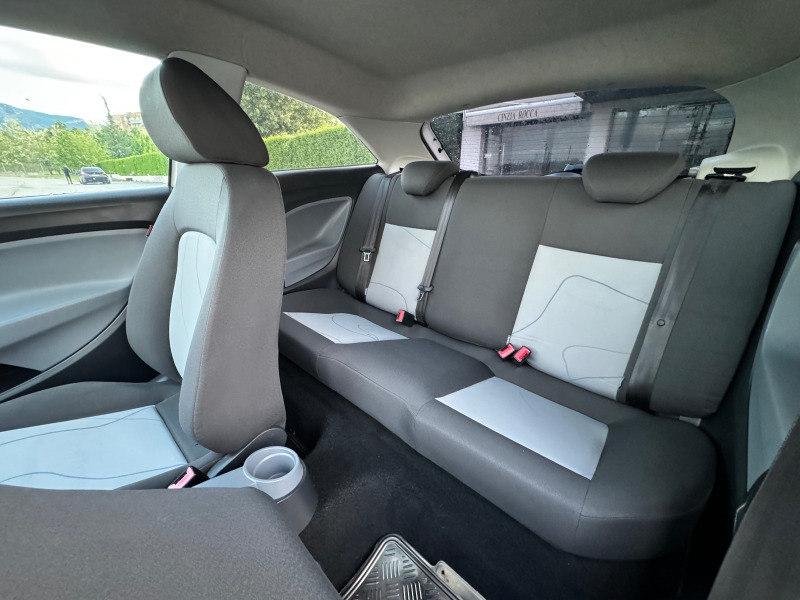Seat Ibiza 1.2i~70hp~LPG~ITALY, снимка 15 - Автомобили и джипове - 45521042