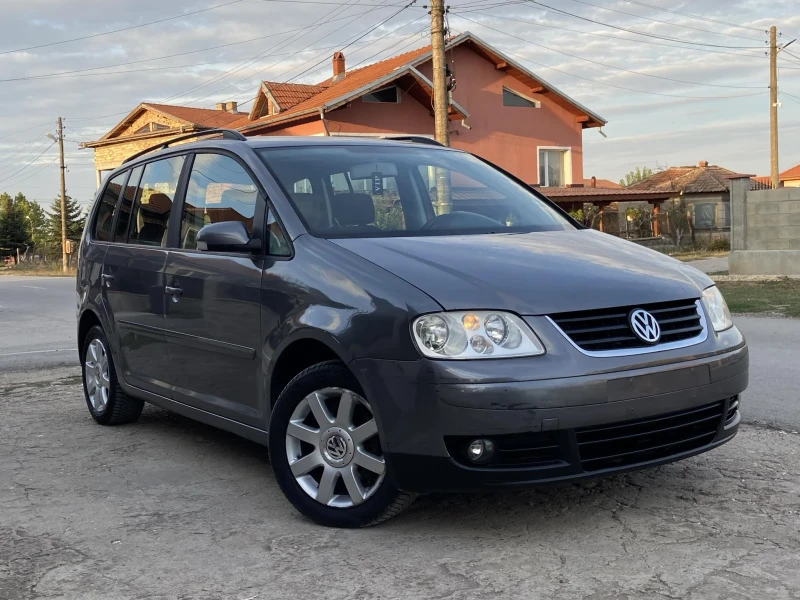 VW Touran 2.0ТДИ 140К.С. 7-МЕСТНА НОВ ВНОС , снимка 3 - Автомобили и джипове - 47372344