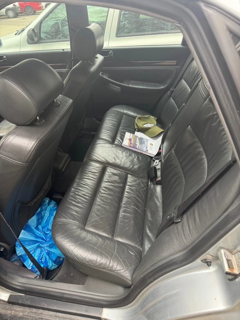 Audi A4 1.8 , снимка 10 - Автомобили и джипове - 52654776