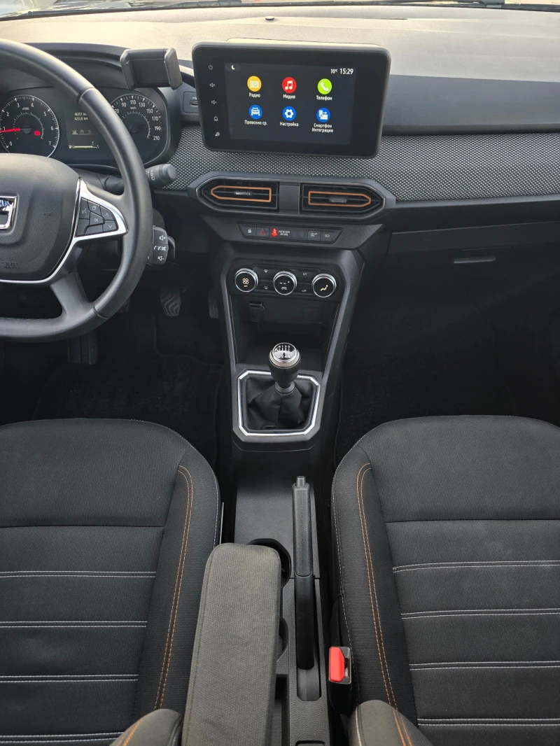 Dacia Sandero Stepway 1.0 Tce, снимка 9 - Автомобили и джипове - 52875760