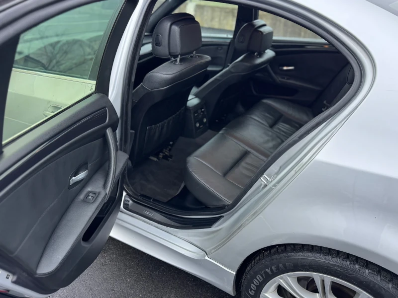 BMW 530 xd M-sport* FACE, снимка 13 - Автомобили и джипове - 53010690