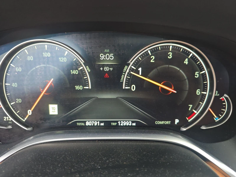 BMW 740 M* SPORT* ХЕДЪП* ОБДУХВАНЕ* 360КАМЕРА* , снимка 10 - Автомобили и джипове - 53165530