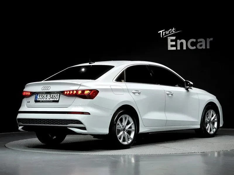 Audi A3 (8Y) 40 Tfsi, снимка 2 - Автомобили и джипове - 56067897