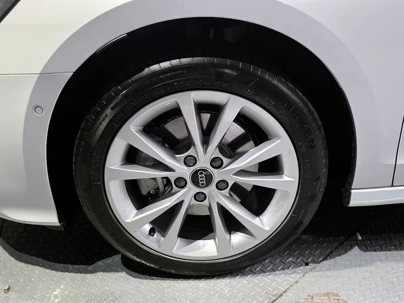 Audi A3 (8Y) 40 Tfsi, снимка 5 - Автомобили и джипове - 56067897