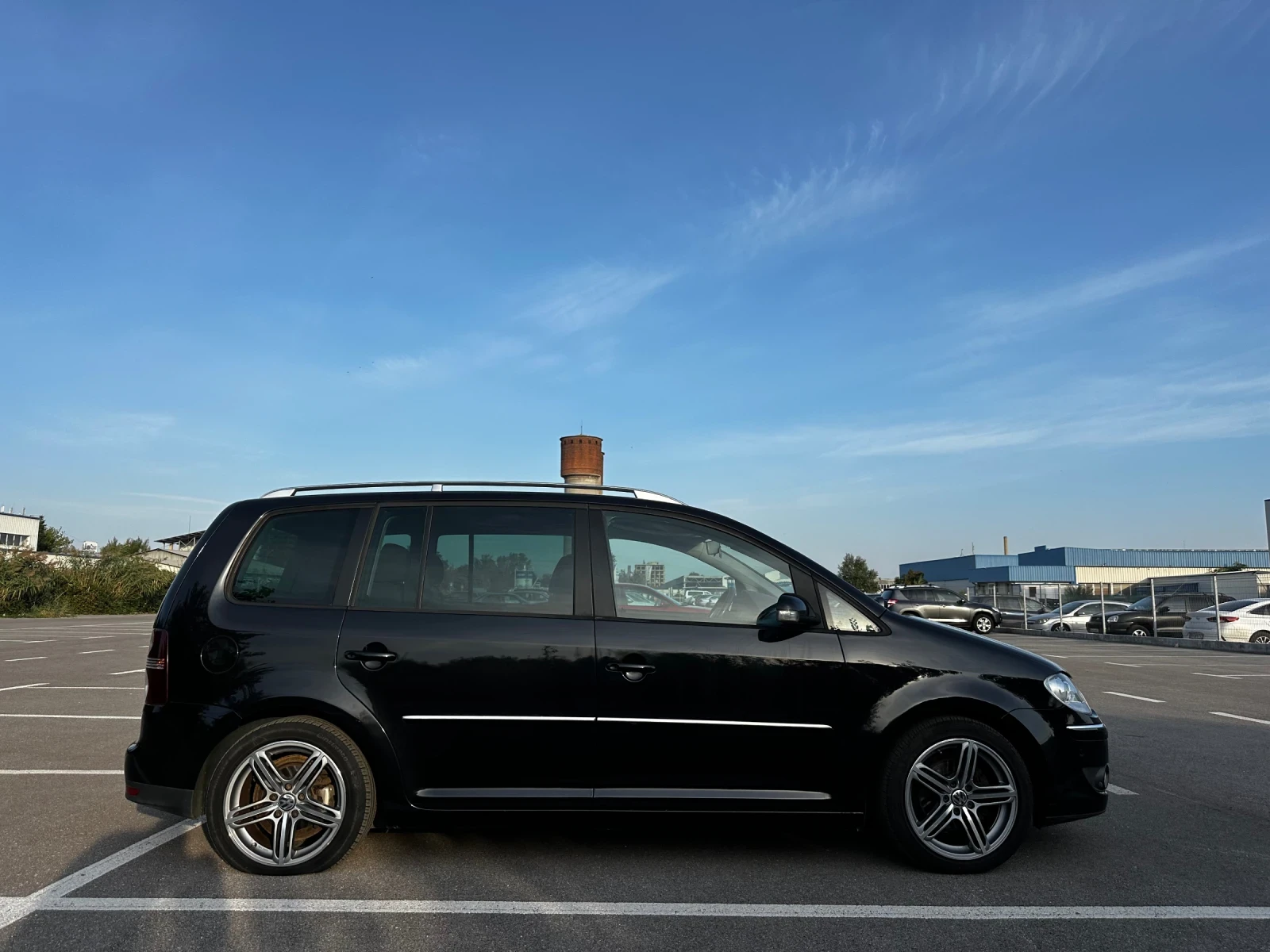 VW Touran 1.9 TDI 105кс Facelift HighLine - изображение 8