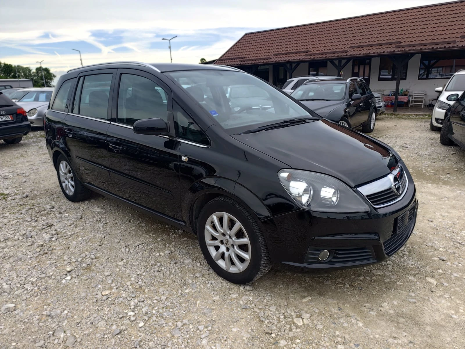 Opel Zafira 1.6 бензин Газ Италия - изображение 3