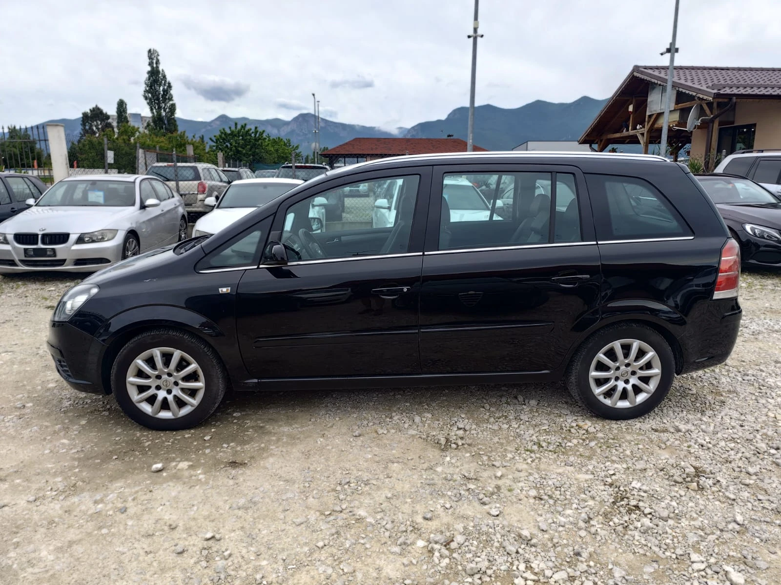 Opel Zafira 1.6 бензин Газ Италия - изображение 9