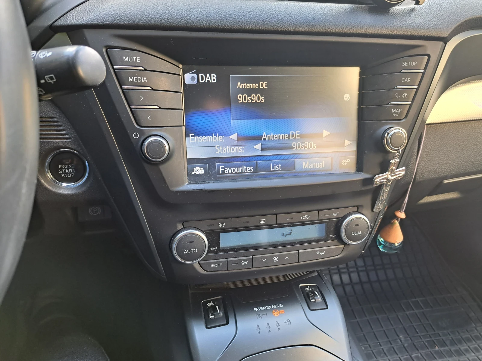 Toyota Avensis 147p.s. 1, 8 benzin - изображение 5