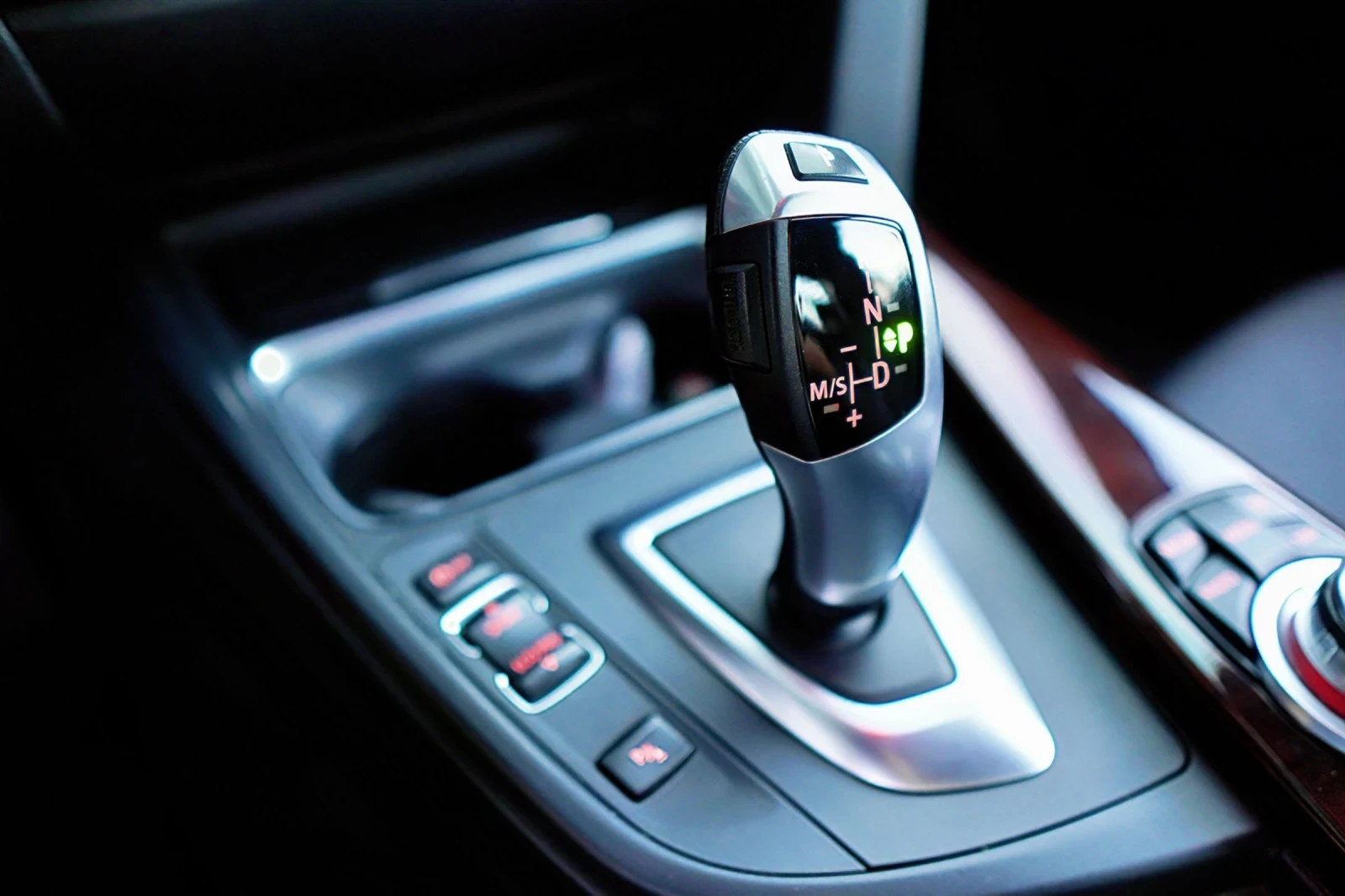 BMW 320 | Mobile.bg   14