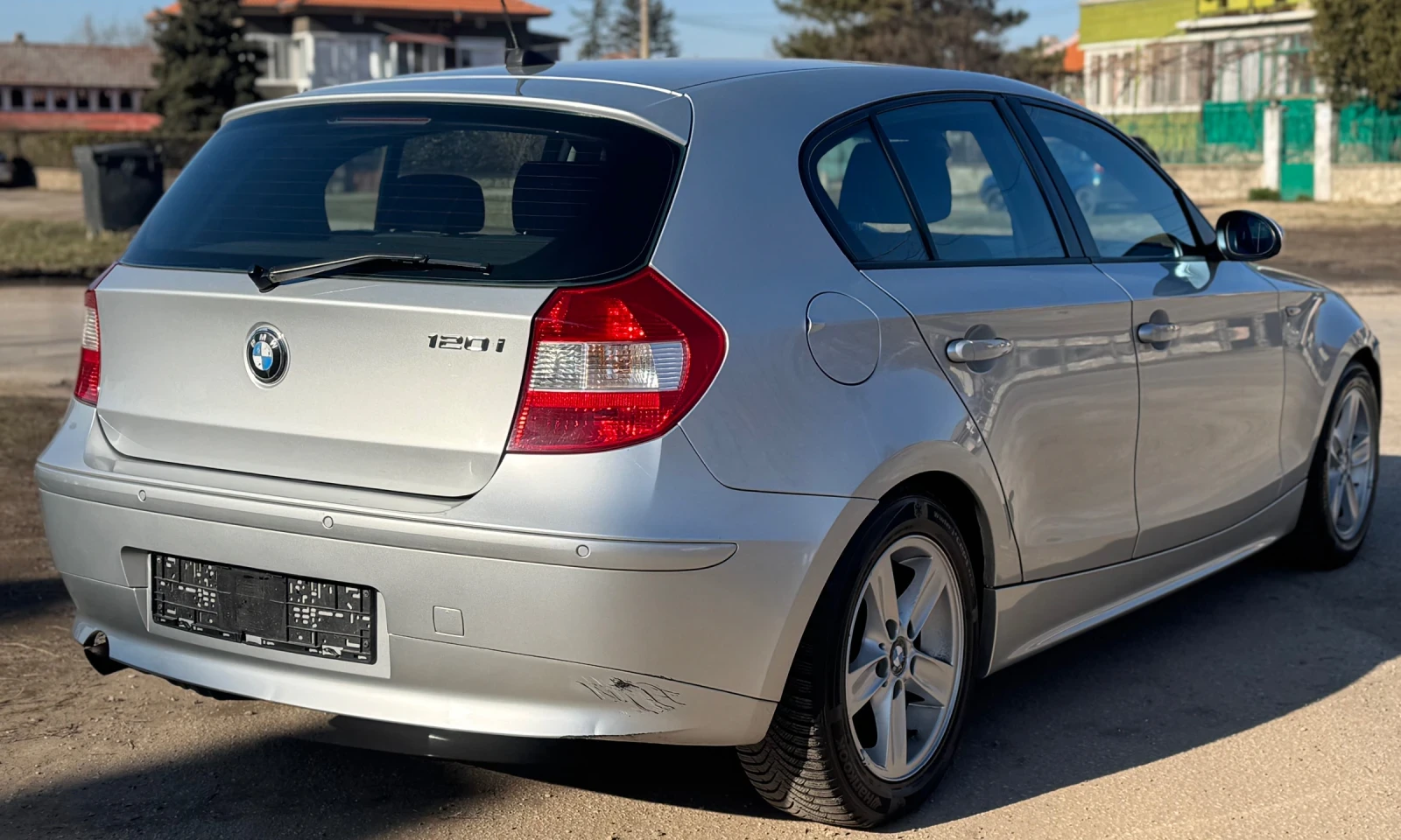 BMW 120 I - изображение 4