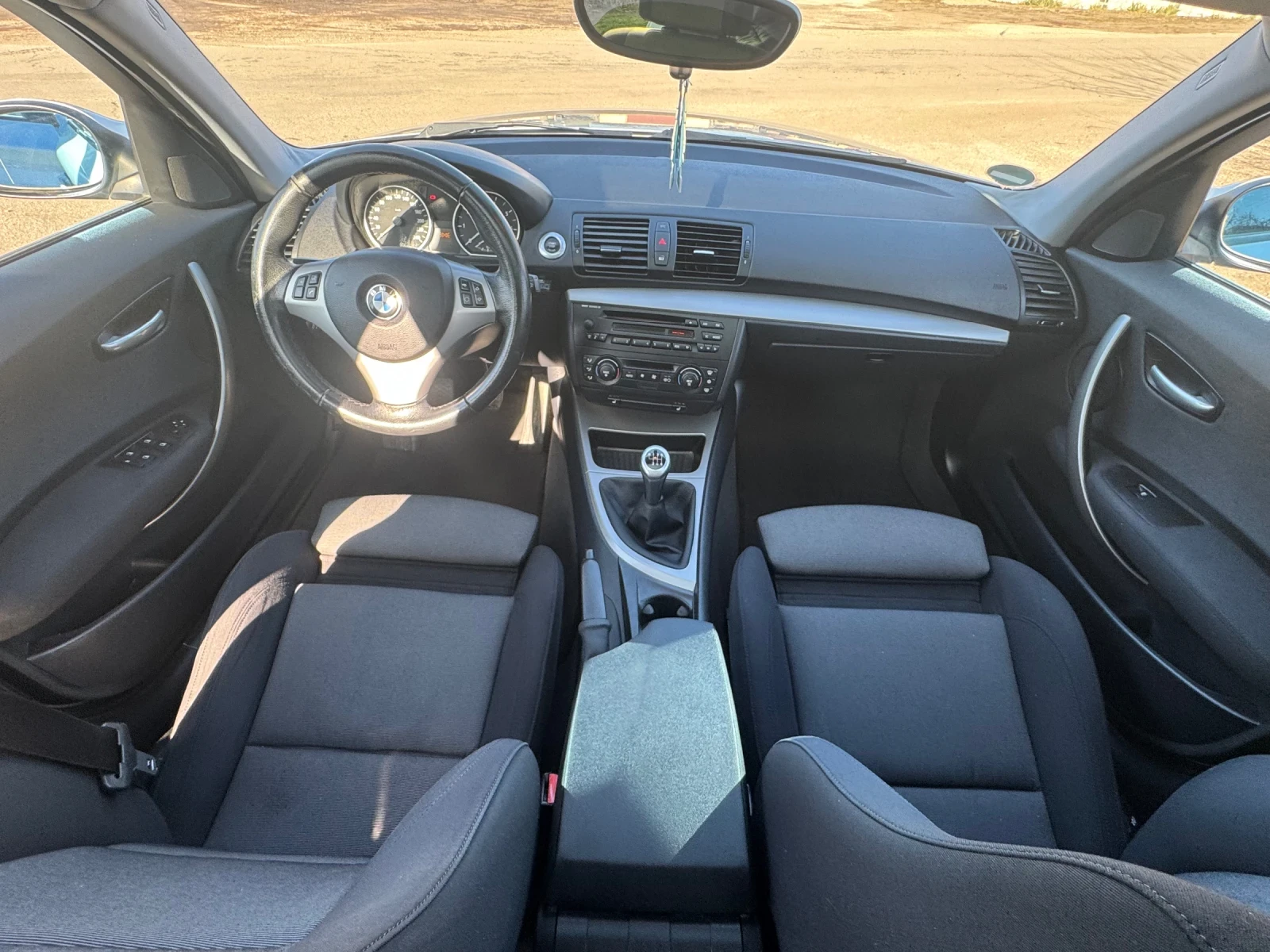 BMW 120 I - изображение 9