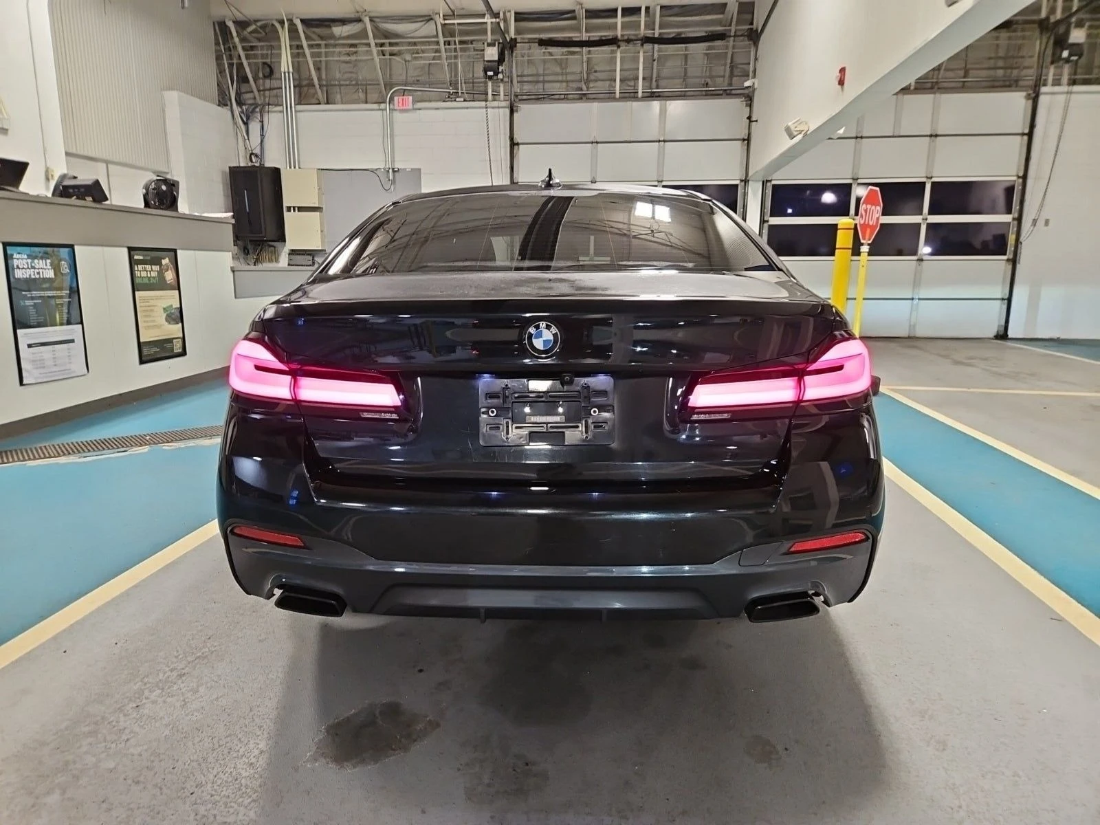 BMW 530 I xDrive* ЦЕНА ДО БЪЛГАРИЯ* (CARFAX) - изображение 5