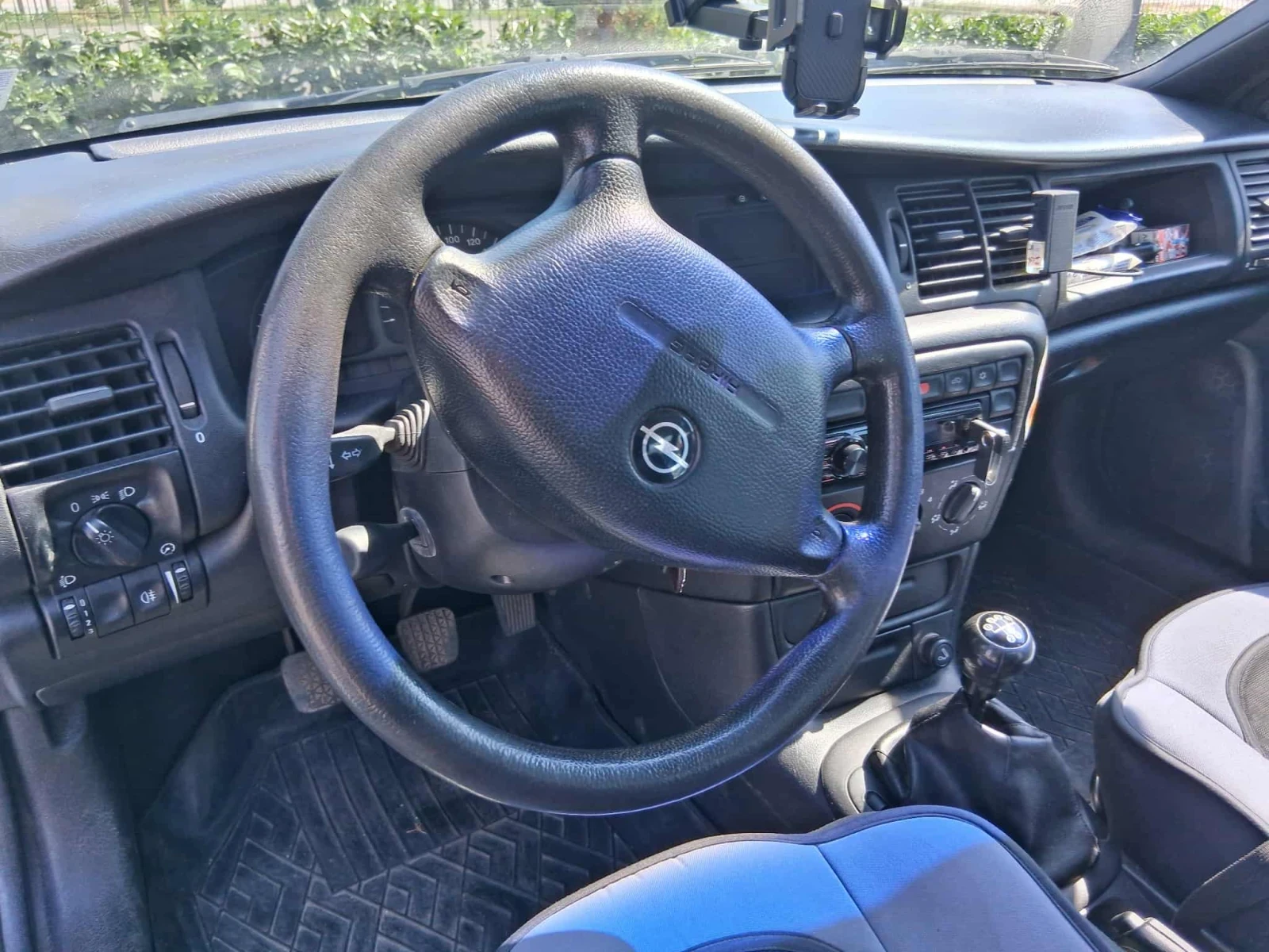 Opel Vectra В - изображение 2