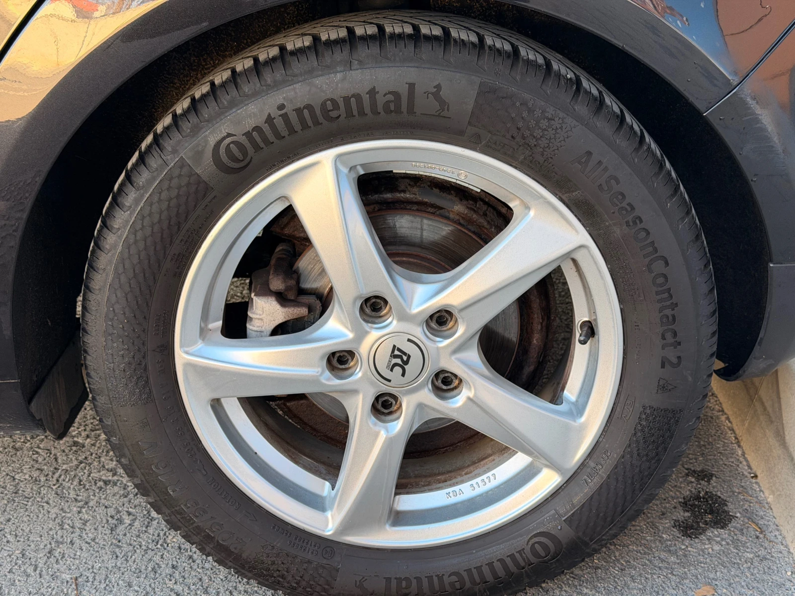 VW Golf Plus 1.9 TDI 6 скорости 105к.с - изображение 7