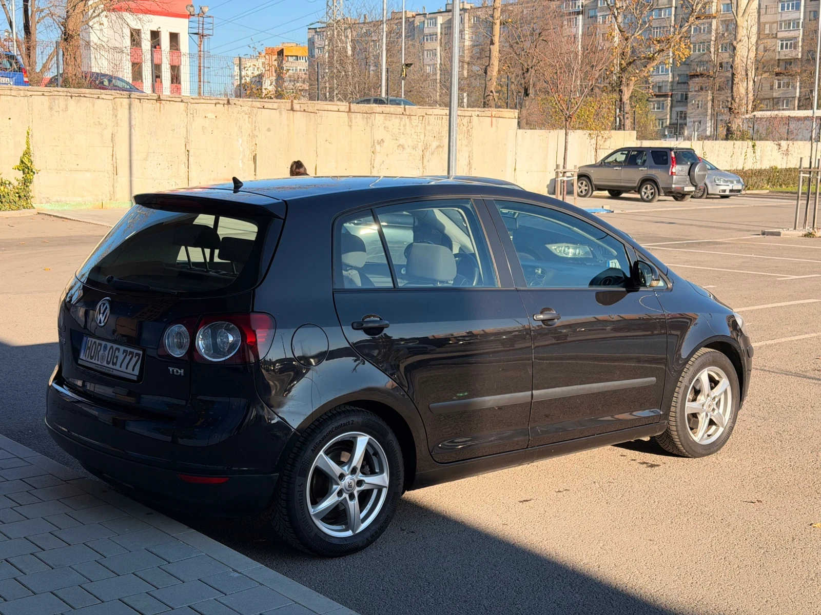 VW Golf Plus 1.9 TDI 6 скорости 105к.с - изображение 3