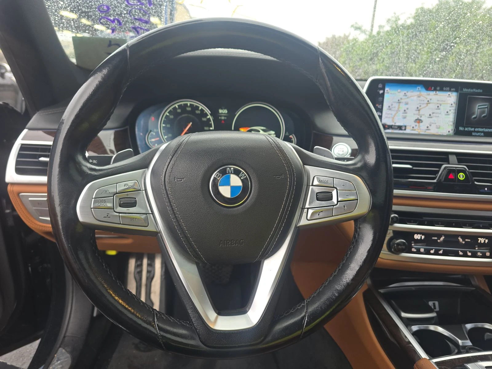 BMW 740 M* SPORT* ХЕДЪП* ОБДУХВАНЕ* 360КАМЕРА*  - изображение 8