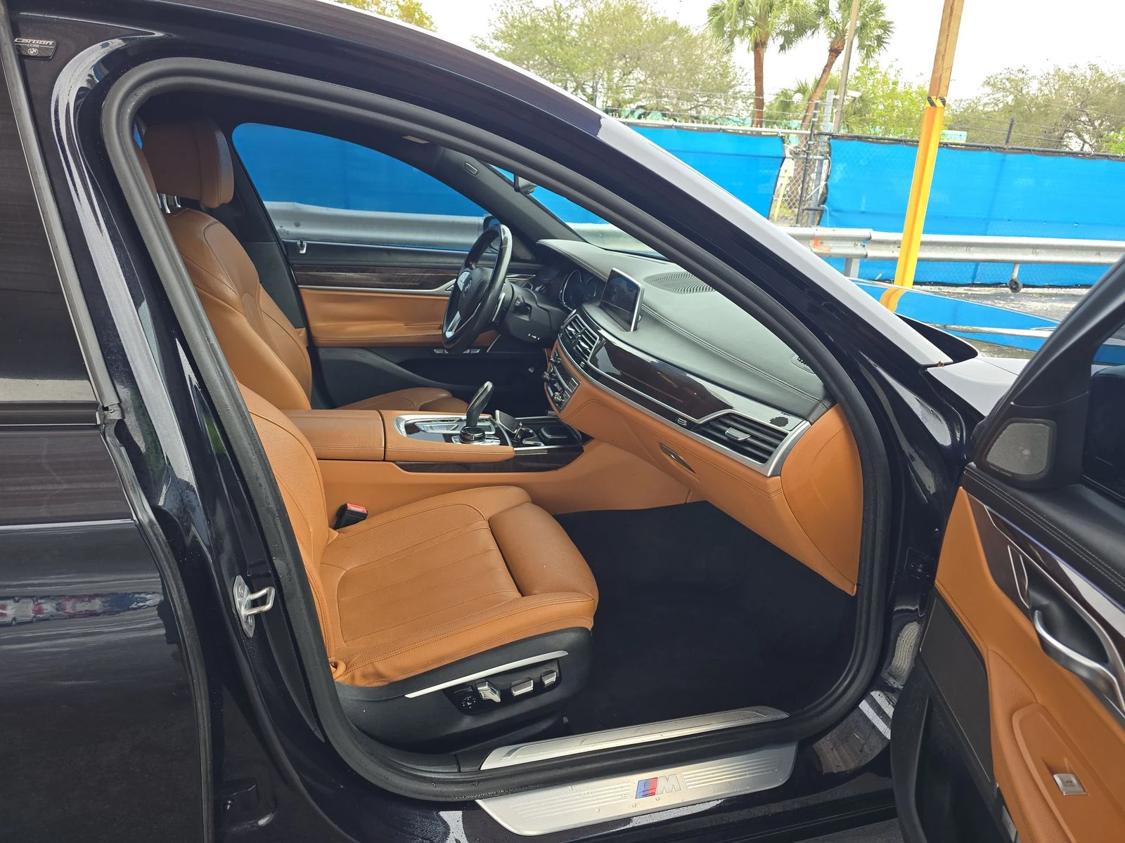 BMW 740 M* SPORT* �����* ���������* 360������*  | Mobile.bg � ����������� 12