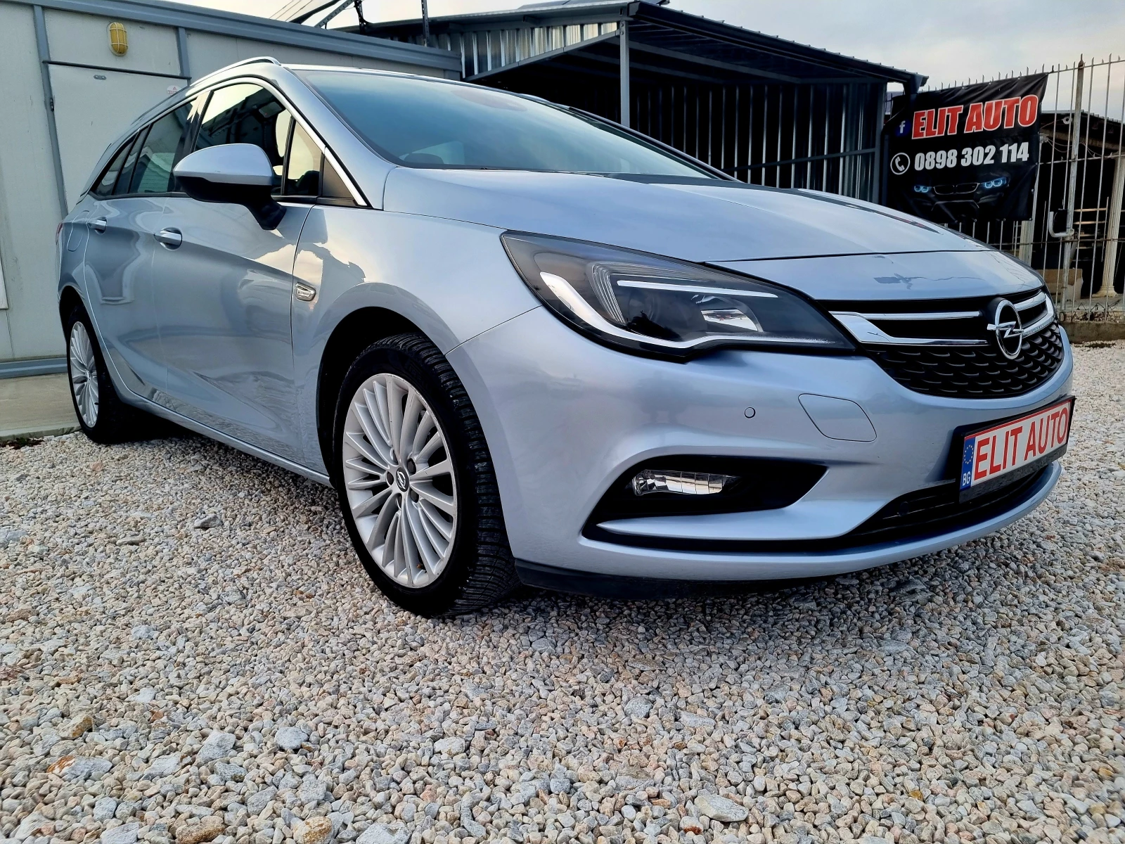 Opel Astra 1.6CDTI 136ks.Cosm Evro 6bo , снимка 5 - Автомобили и джипове - 53745665