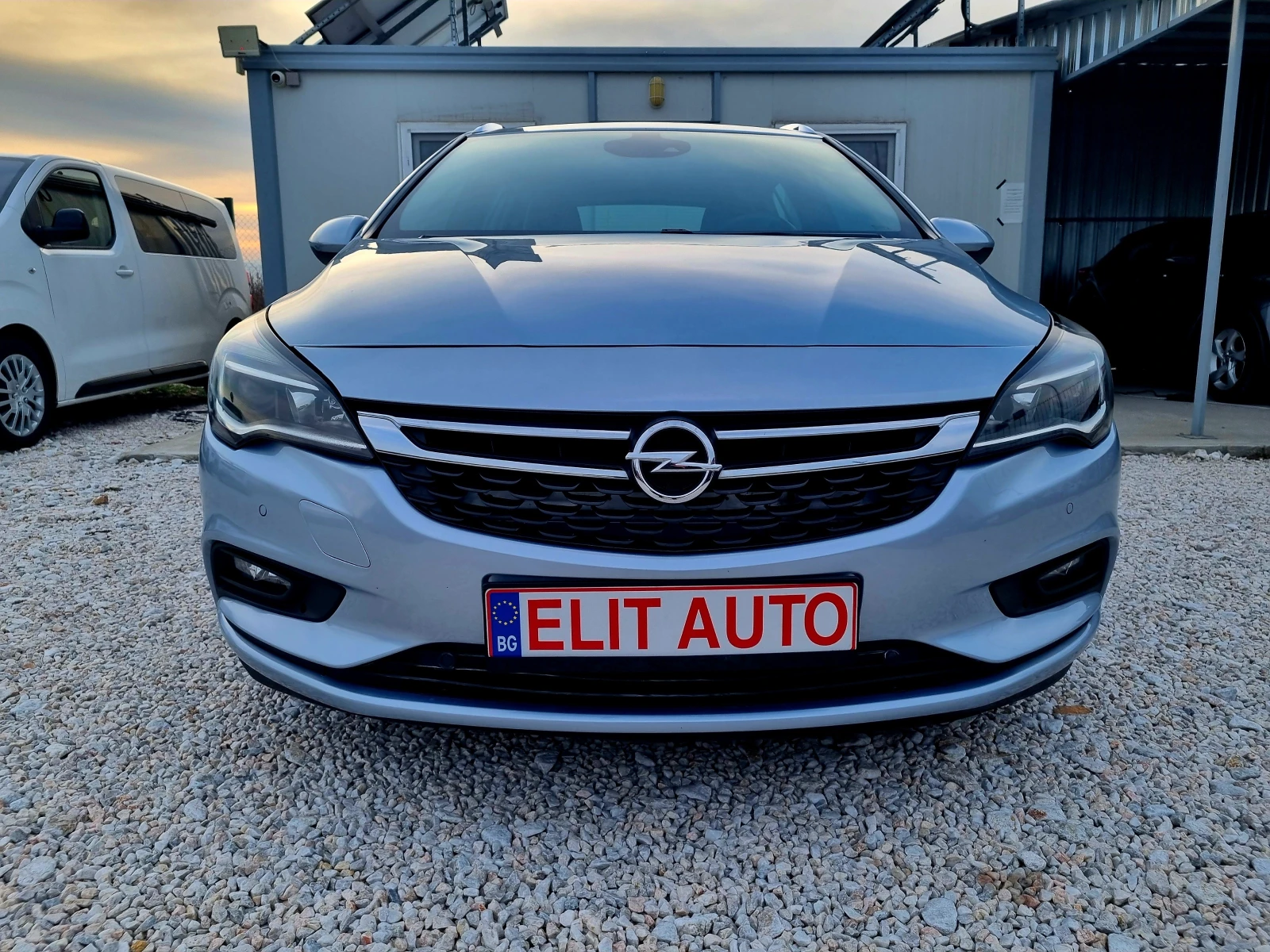 Opel Astra 1.6CDTI 136ks.Cosm Evro 6bo , снимка 3 - Автомобили и джипове - 53745665