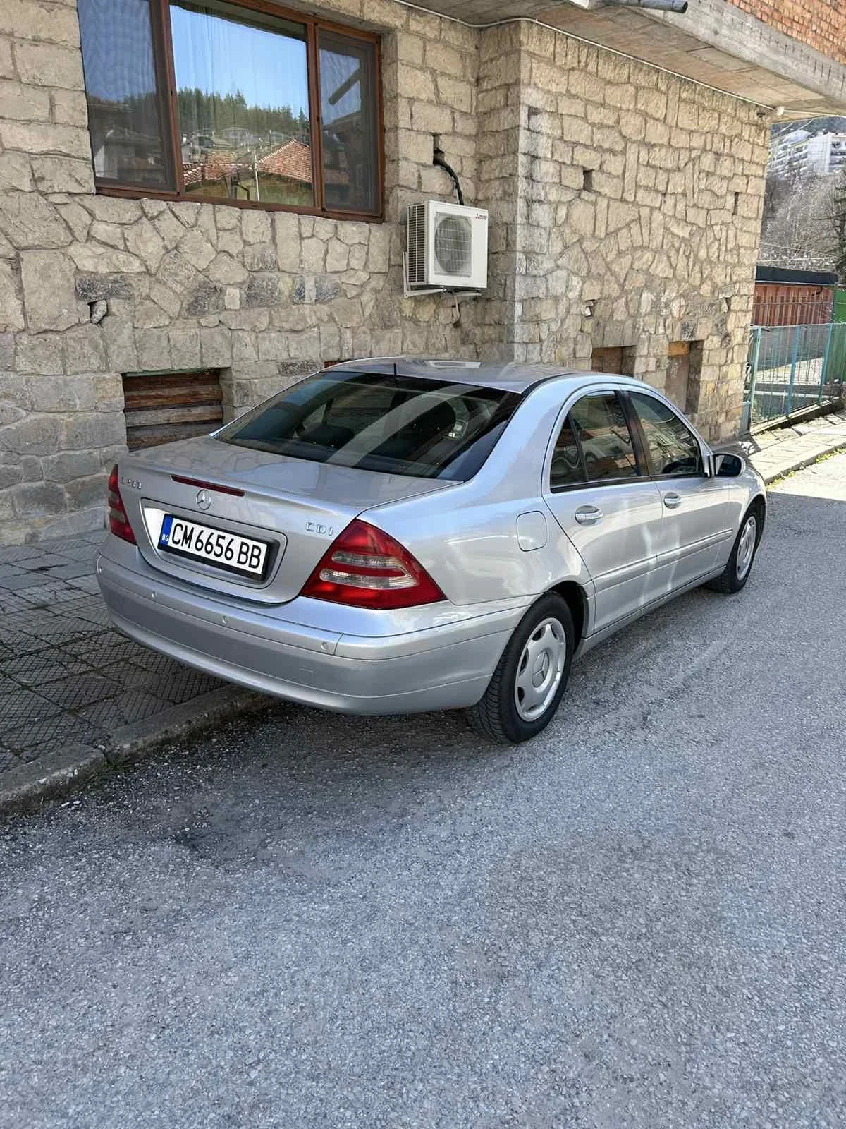 Mercedes-Benz C 220 CDI, снимка 4 - Автомобили и джипове - 53836284
