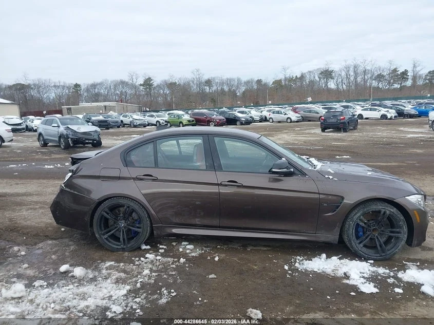 BMW M3, снимка 12 - Автомобили и джипове - 53895573
