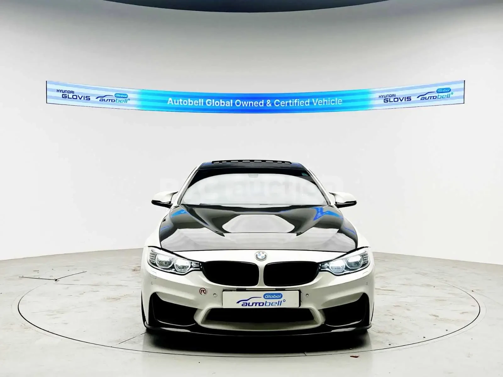 BMW 430 M4 LOOK* HARMAN* CARBON* 360* M-BRAKES* М-ОКАЧВАНЕ, снимка 2 - Автомобили и джипове - 53917184