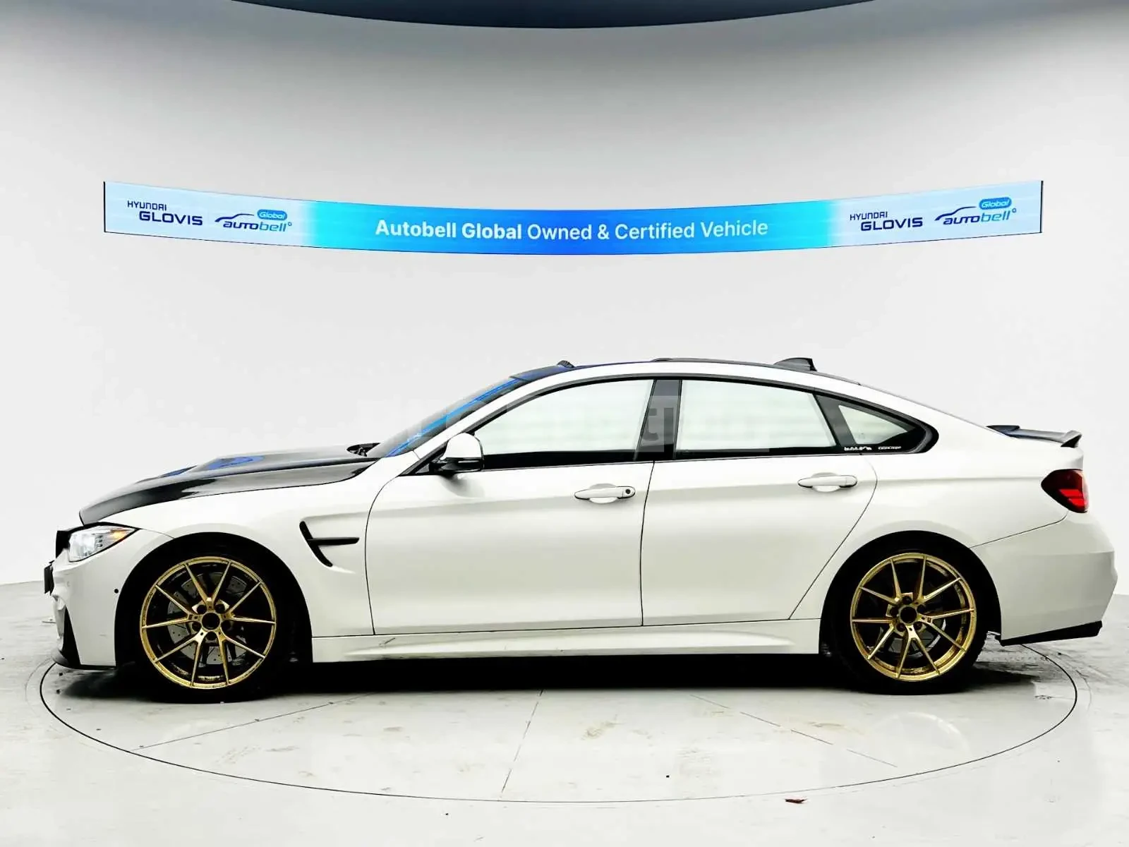 BMW 430 M4 LOOK* HARMAN* CARBON* 360* M-BRAKES* М-ОКАЧВАНЕ, снимка 4 - Автомобили и джипове - 53917184