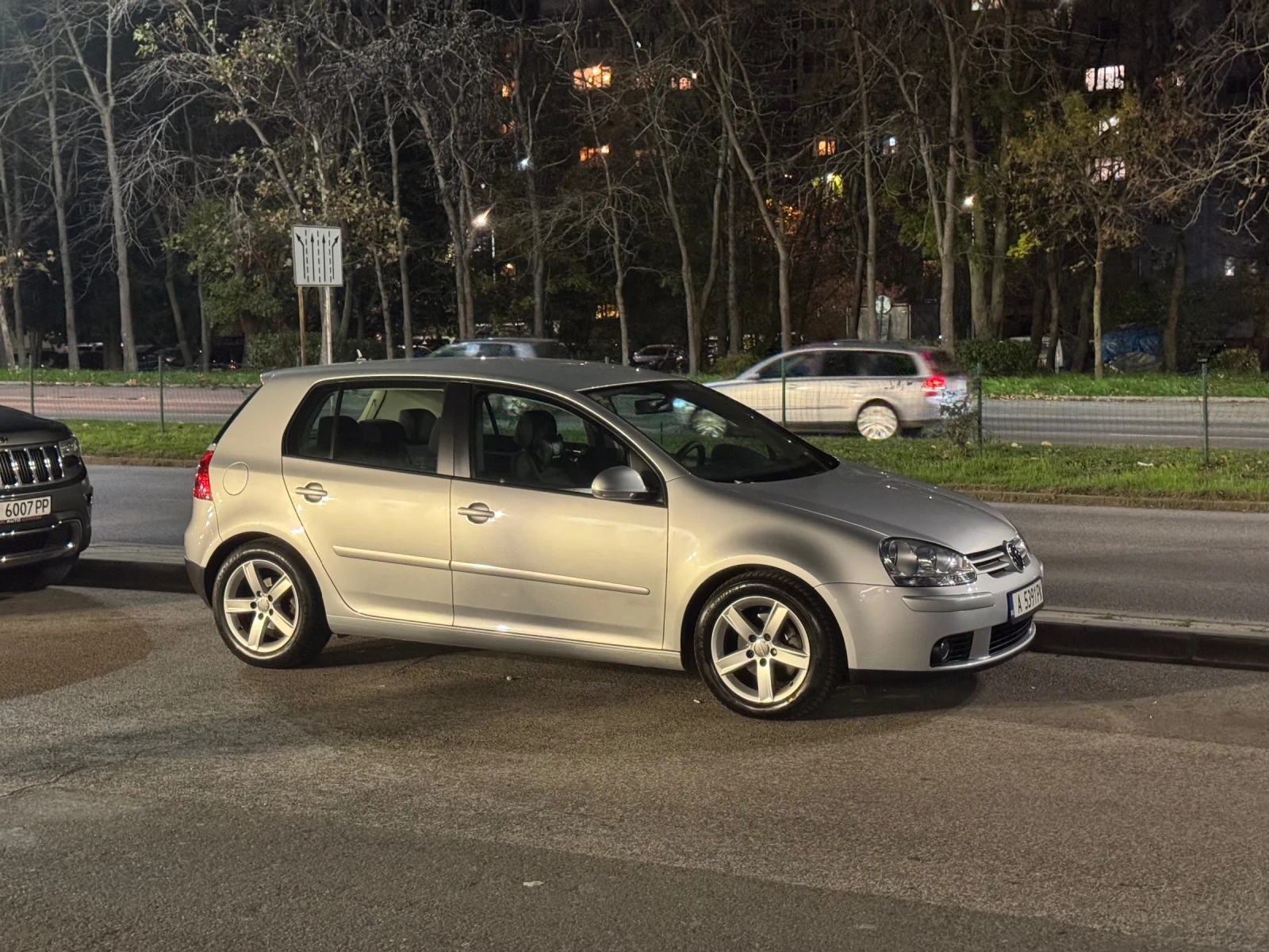 VW Golf 1.9 TDI BKC 6ск, снимка 7 - Автомобили и джипове - 54101172