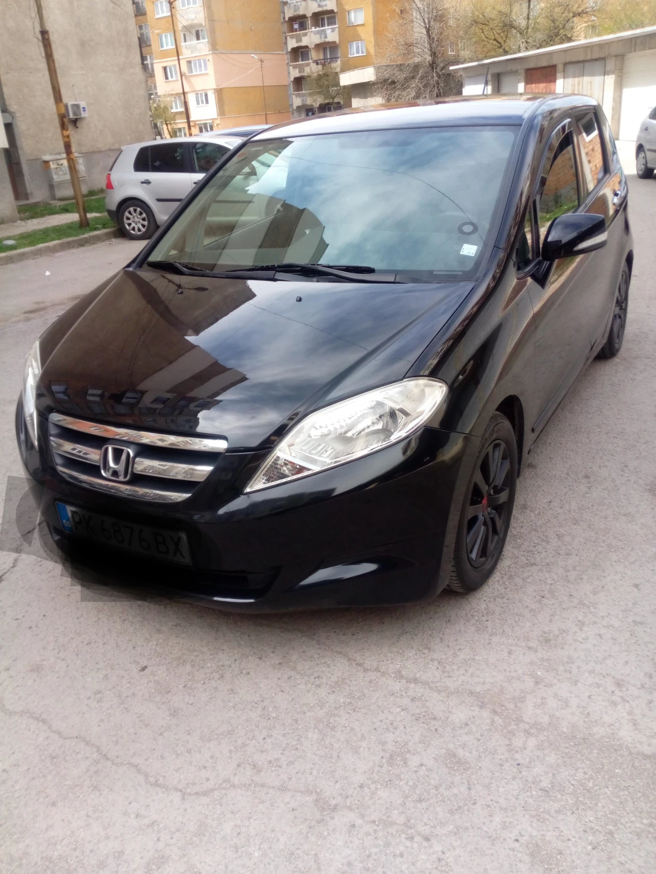 Honda Fr-v 1, 7, снимка 2 - Автомобили и джипове - 54131639