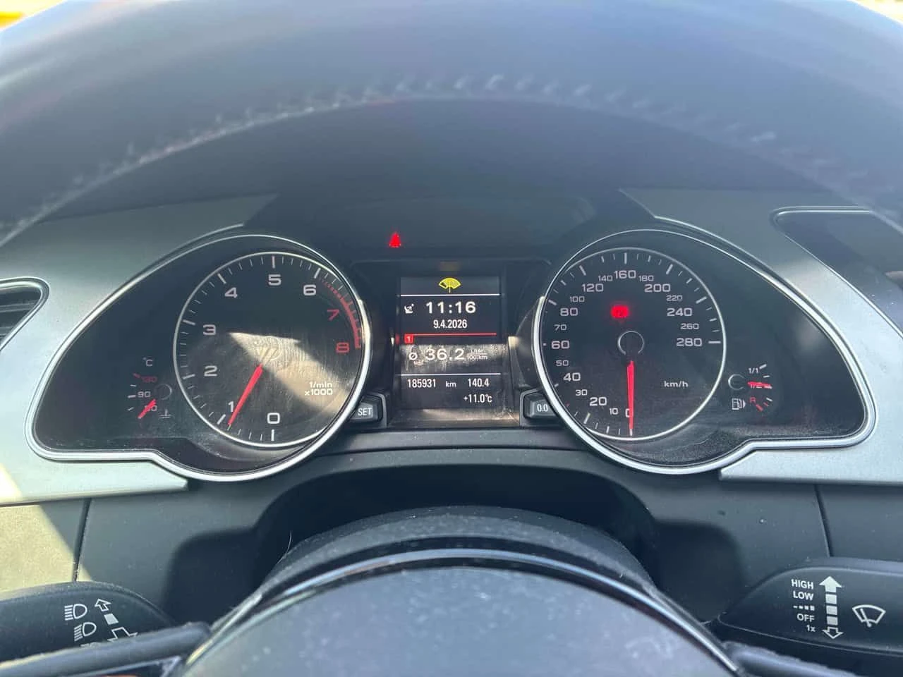 Audi A5 * Progressiv * PANO* ПОДГРЕВ* KEYLESS* , снимка 8 - Автомобили и джипове - 54151171