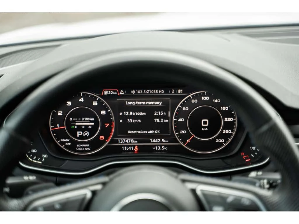 Audi A5 * Technik 45 TFSI quattro| NoAccident| S line| 360, снимка 15 - Автомобили и джипове - 54255253