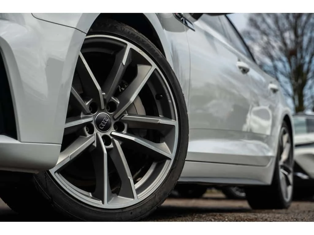 Audi A5 * Technik 45 TFSI quattro| NoAccident| S line| 360, снимка 4 - Автомобили и джипове - 54255253