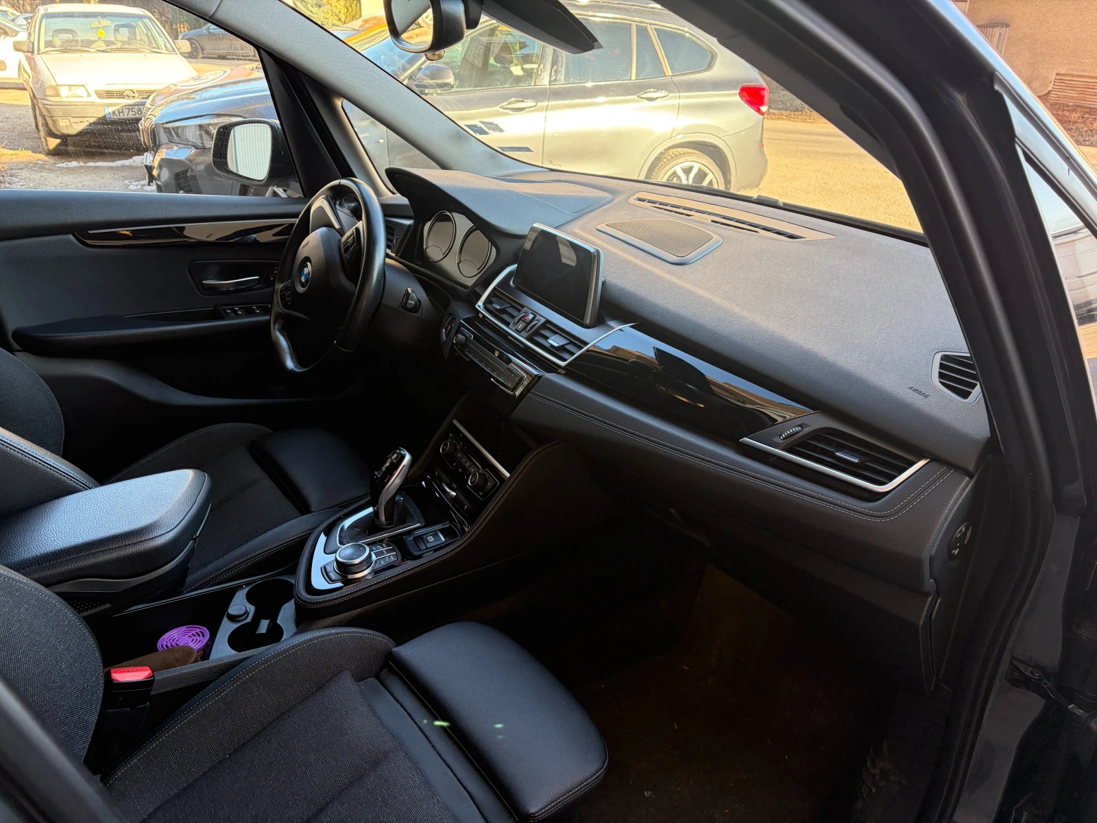 BMW 2 Gran Tourer 218i, снимка 9 - Автомобили и джипове - 54270612