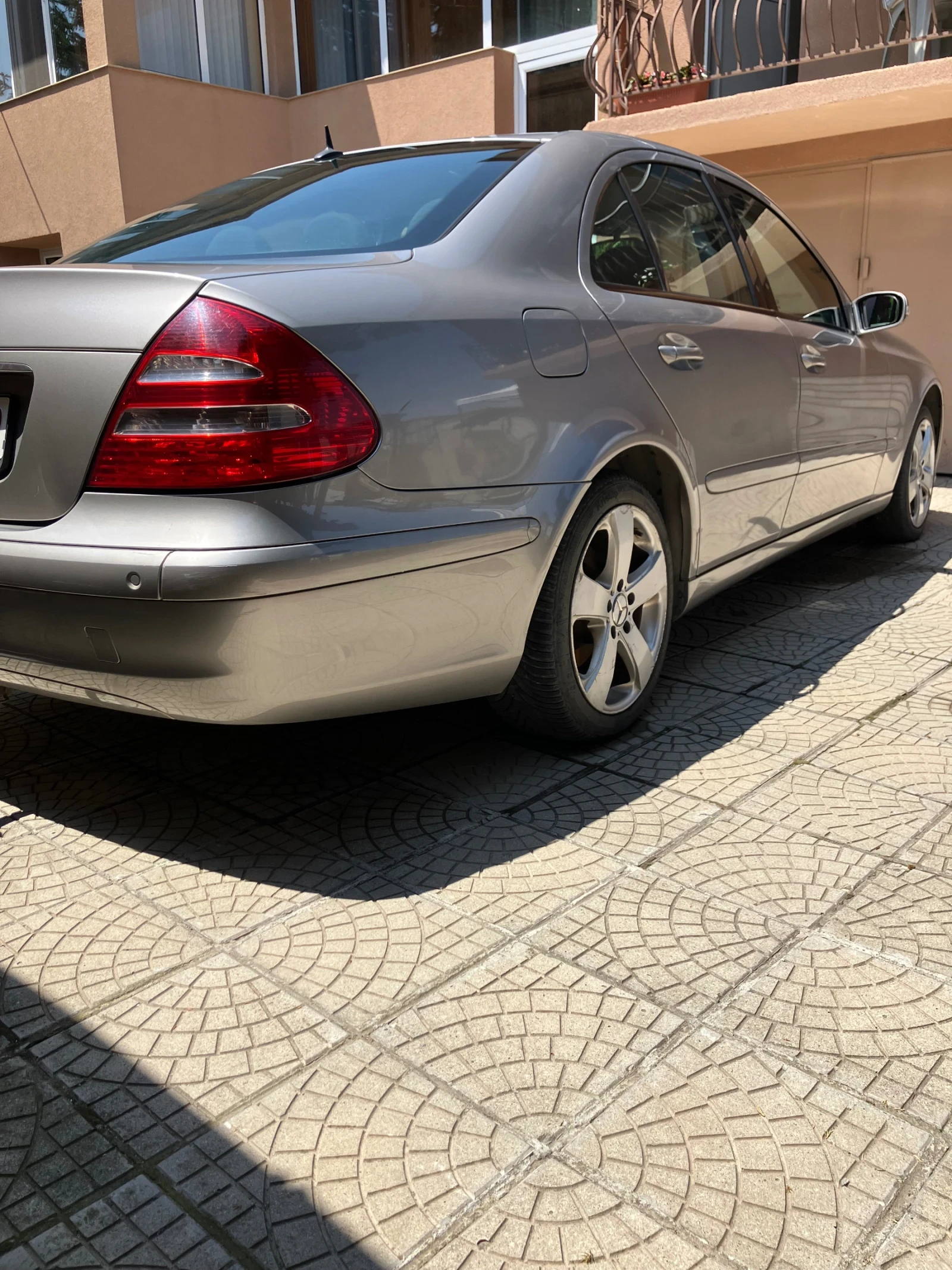 Mercedes-Benz E 220 | Mobile.bg � ����������� 3
