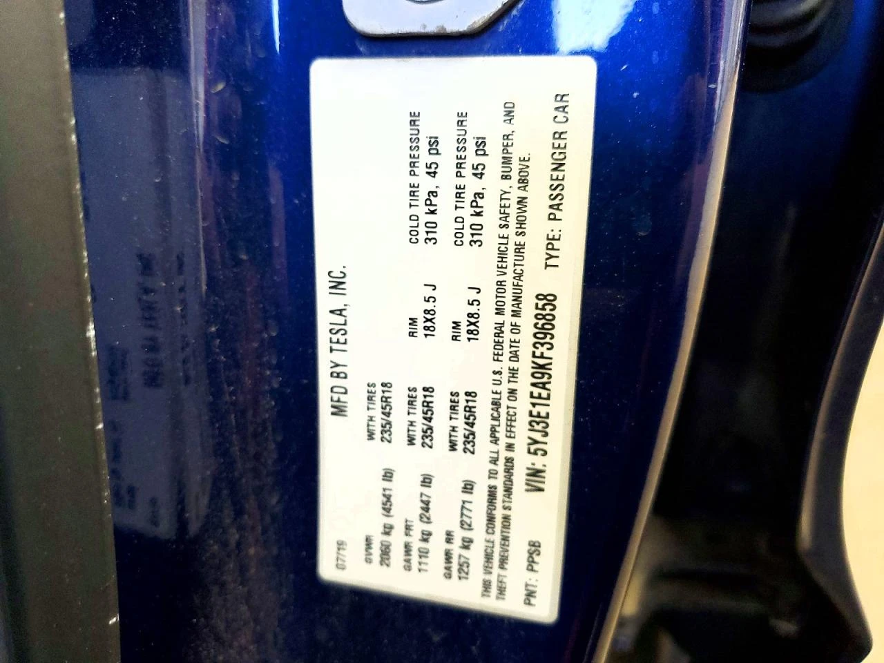 Tesla Model 3, снимка 12 - Автомобили и джипове - 54395813